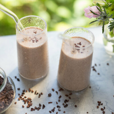 Banana Almond Cacao Smoothie