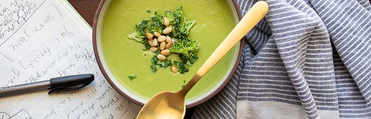 emily's fresh kitchen, white bean and broccoli soup,