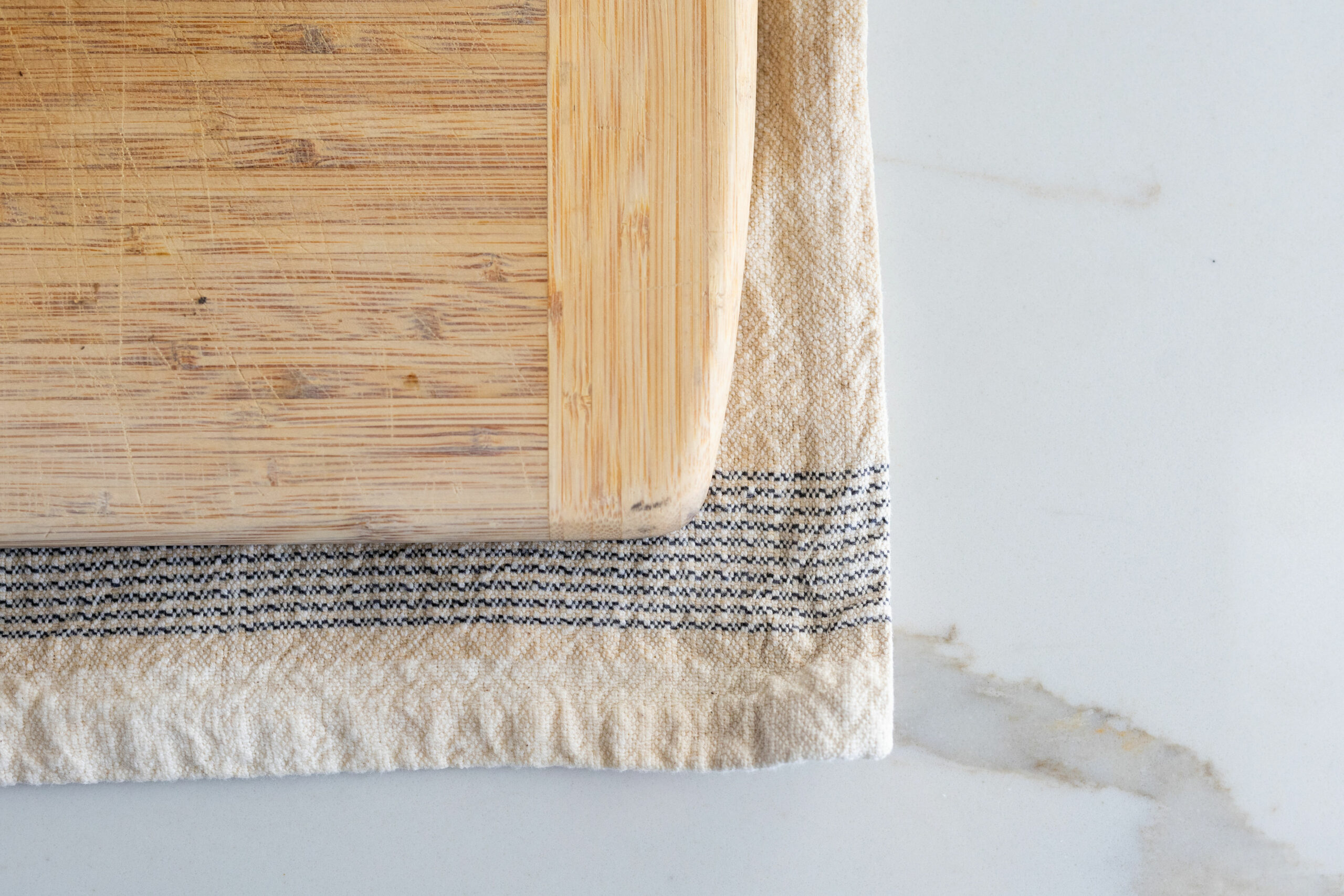 prevent cutting boards from slipping